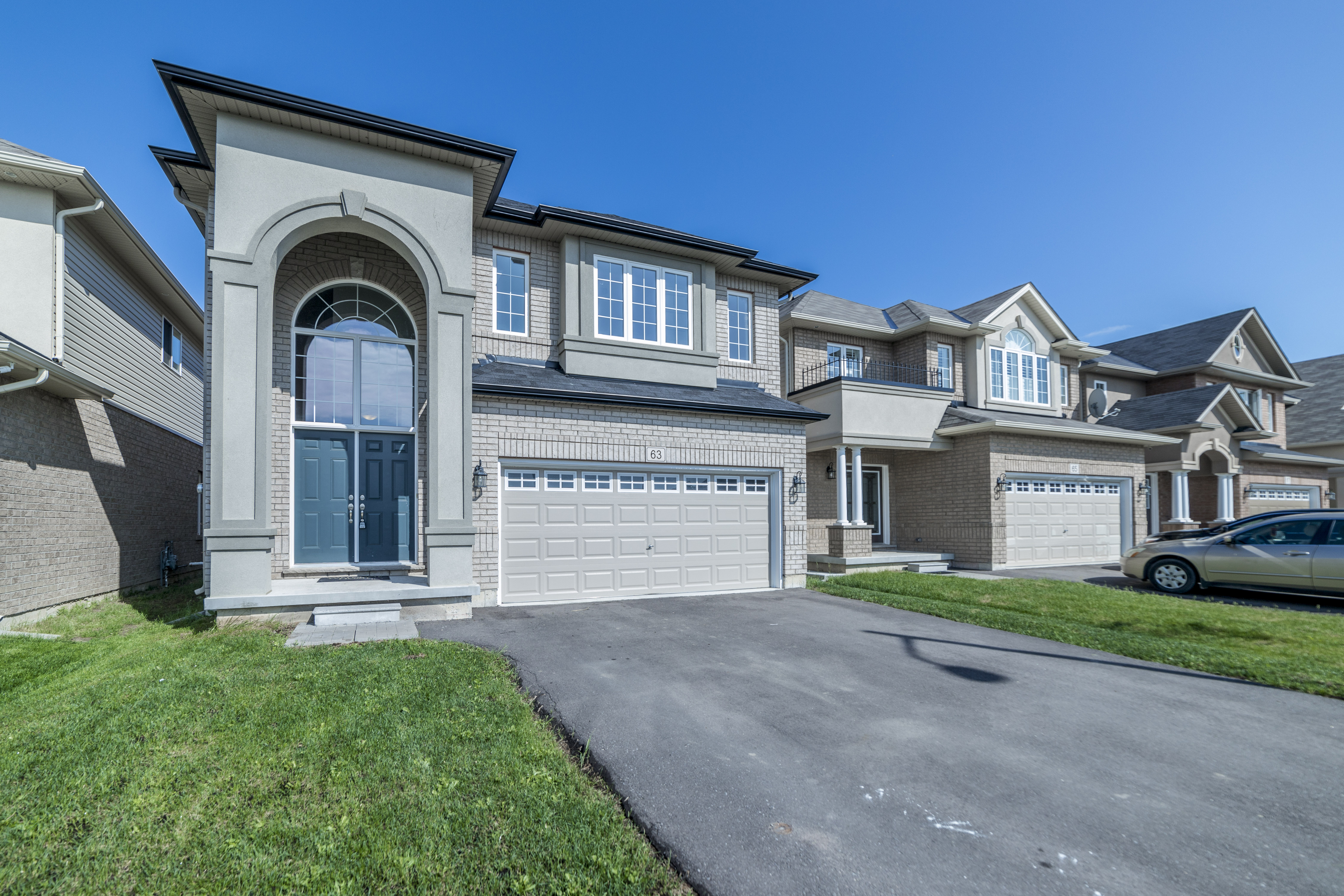 63 Bellroyal Crescent, Stoney Creek